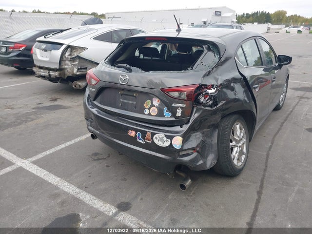 12703932 :رقم المزاد ، JM1BN1L76J1184090 vin ، 2018 Mazda Mazda3 50th Anniversary Edition/gs مزاد بيع