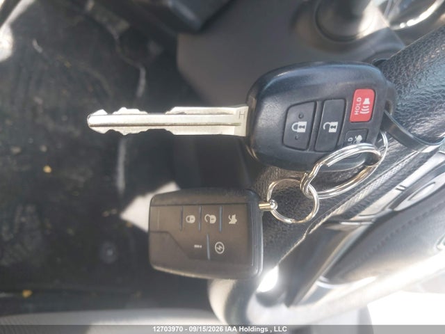 Продаж на аукціоні авто 2016 Toyota Corolla, vin: 2T1BURHE7GC610379, номер лоту: 12703970