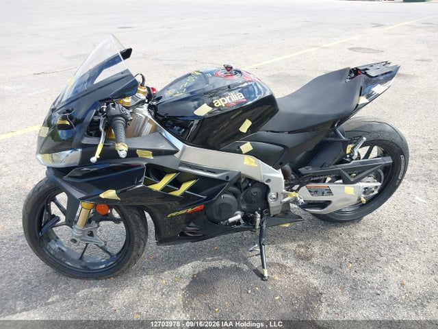 Продажа на аукционе авто 2022 Aprilia Rsv4 1100 Factory, vin: ZD4KYUB0XNS000447, номер лота: 12703978
