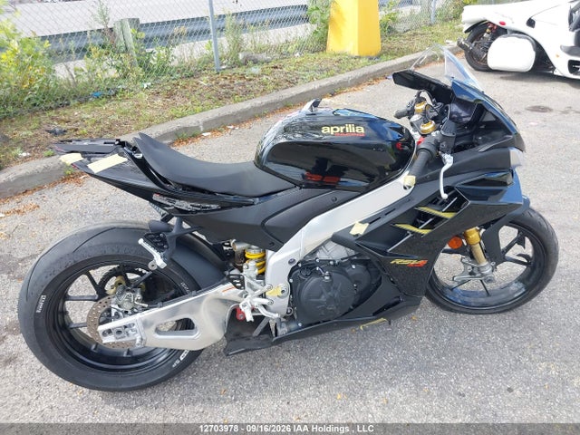 Продажа на аукционе авто 2022 Aprilia Rsv4 1100 Factory, vin: ZD4KYUB0XNS000447, номер лота: 12703978