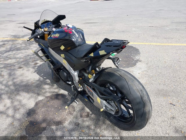 Продажа на аукционе авто 2022 Aprilia Rsv4 1100 Factory, vin: ZD4KYUB0XNS000447, номер лота: 12703978
