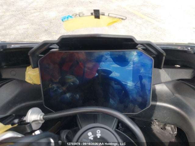 Продажа на аукционе авто 2022 Aprilia Rsv4 1100 Factory, vin: ZD4KYUB0XNS000447, номер лота: 12703978