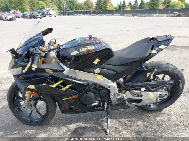 Продажа на аукционе авто 2022 Aprilia Rsv4 1100 Factory, vin: ZD4KYUB0XNS000447, номер лота: 12703978