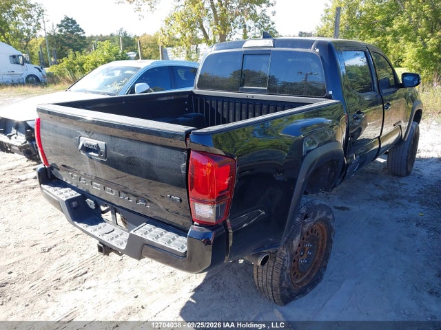 Toyota Tacoma 2019 5TFCZ5AN6KX174207 Image 4