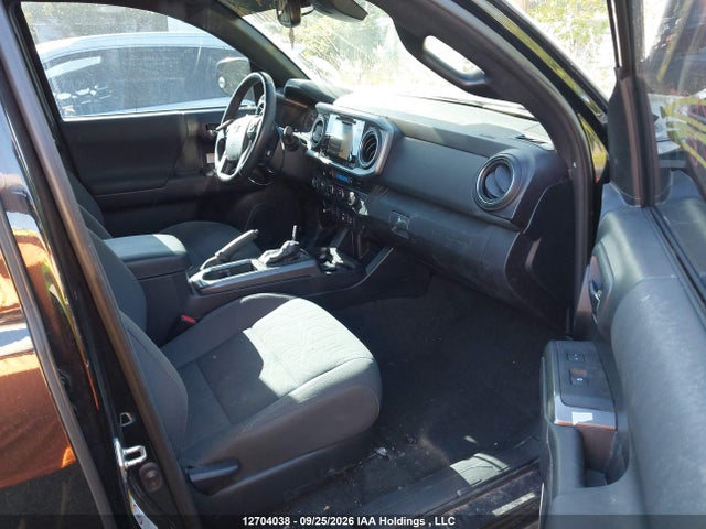 Toyota Tacoma 2019 5TFCZ5AN6KX174207 Image 5