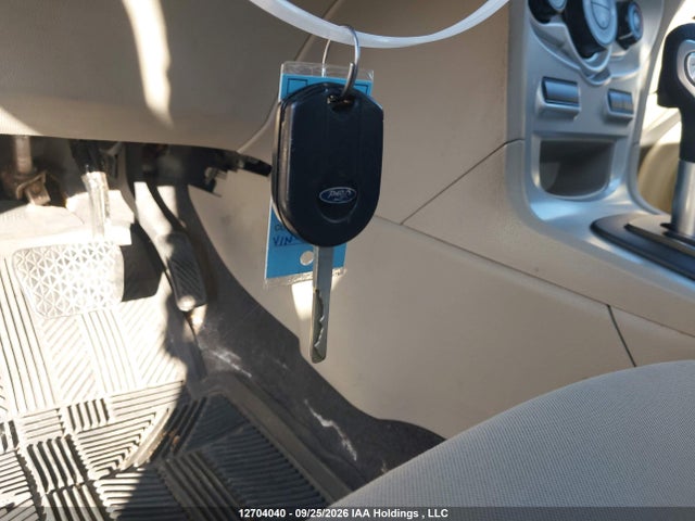 12704040 :رقم المزاد ، 3FADP4BJ0FM212239 vin ، 2015 Ford Fiesta Se مزاد بيع