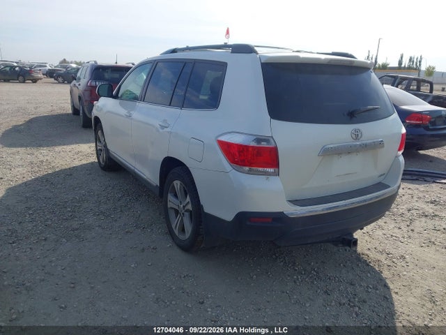 Aukcja sprzedaży 2013 Toyota Highlander V6, vin: 5TDBK3EH6DS235623, numer aukcji: 12704046