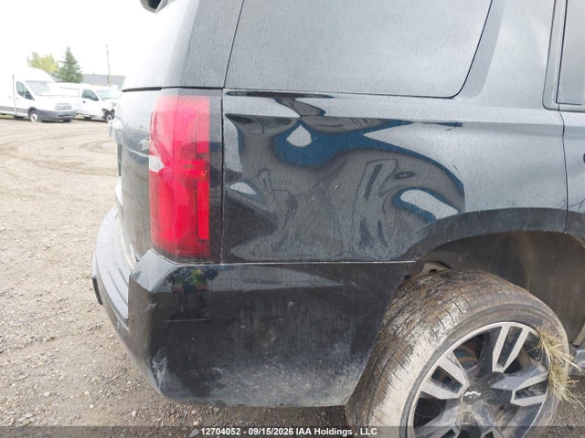 12704052 :رقم المزاد ، 1GNSKCKJ8KR146288 vin ، 2019 Chevrolet Tahoe K1500 Premier مزاد بيع