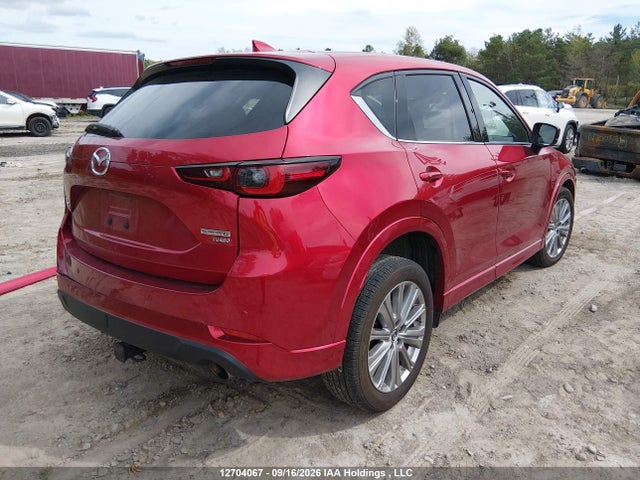 Продаж на аукціоні авто 2022 Mazda Cx-5 Signature, vin: JM3KFBEY5N0592396, номер лоту: 12704067