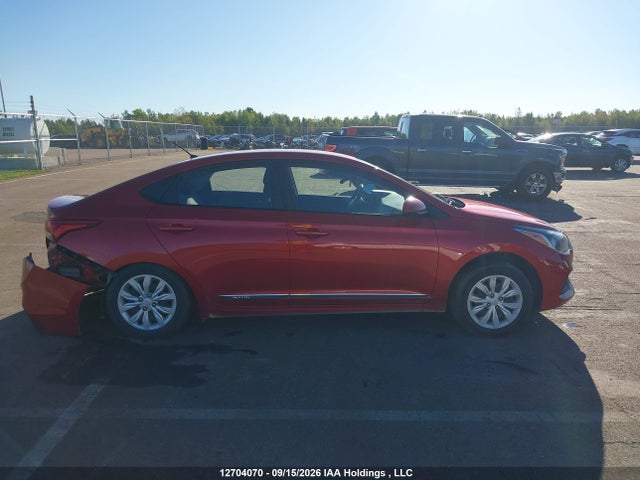 12704070 :رقم المزاد ، 3KPC24A3XKE078190 vin ، 2019 Hyundai Accent Se/sel مزاد بيع