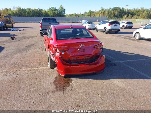 12704070 :رقم المزاد ، 3KPC24A3XKE078190 vin ، 2019 Hyundai Accent Se/sel مزاد بيع
