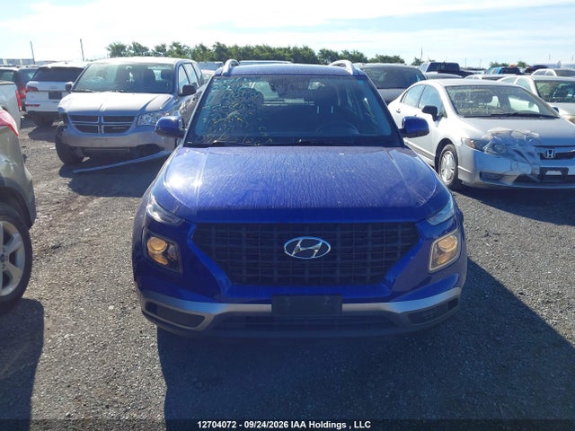 2020 Hyundai Venue მანქანა იყიდება აუქციონზე, vin: KMHRC8A38LU041698, აუქციონის ნომერი: 12704072