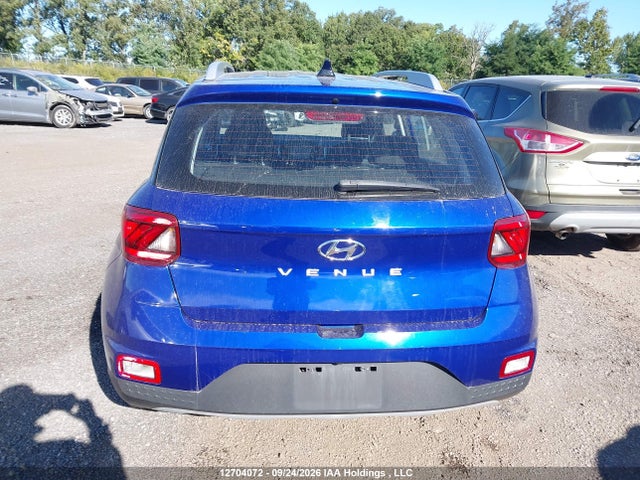 2020 Hyundai Venue მანქანა იყიდება აუქციონზე, vin: KMHRC8A38LU041698, აუქციონის ნომერი: 12704072