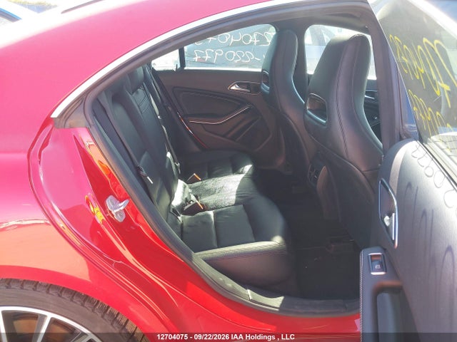 WDDSJ4GBXFN220977 Mercedes-Benz CLA 250 4MATIC