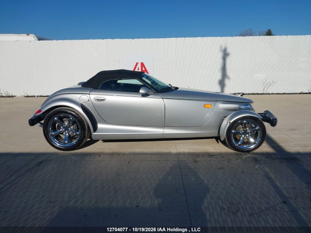 12704077 :رقم المزاد ، 1C3EW65G71V704234 vin ، 2001 Plymouth Prowler مزاد بيع