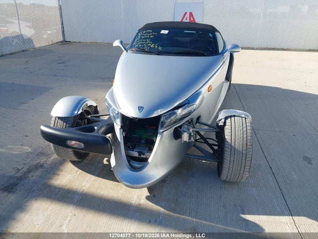 12704077 :رقم المزاد ، 1C3EW65G71V704234 vin ، 2001 Plymouth Prowler مزاد بيع