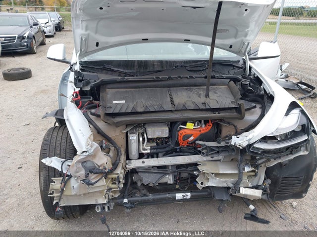 12704086 :رقم المزاد ، 7SAYGDEE7PF689592 vin ، 2023 Tesla Model Y مزاد بيع