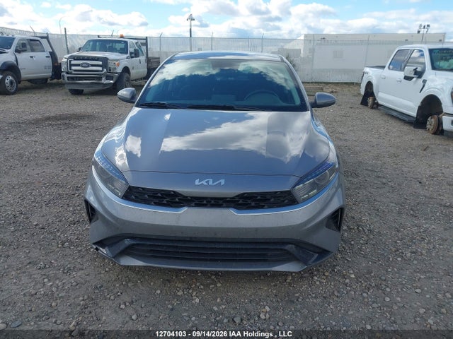 12704103 :رقم المزاد ، 3KPF34AD7PE700772 vin ، 2023 Kia Forte Ex/ex+/ex Premium مزاد بيع