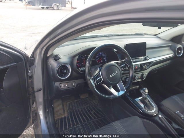 12704103 :رقم المزاد ، 3KPF34AD7PE700772 vin ، 2023 Kia Forte Ex/ex+/ex Premium مزاد بيع