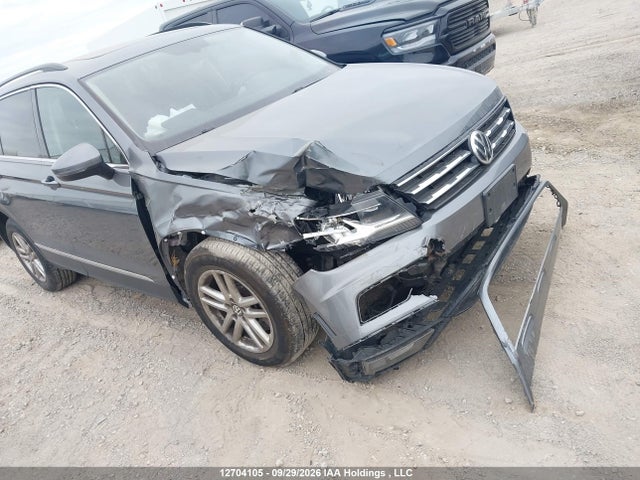 Volkswagen Tiguan 2018 3VV2B7AX2JM082742 Image 6