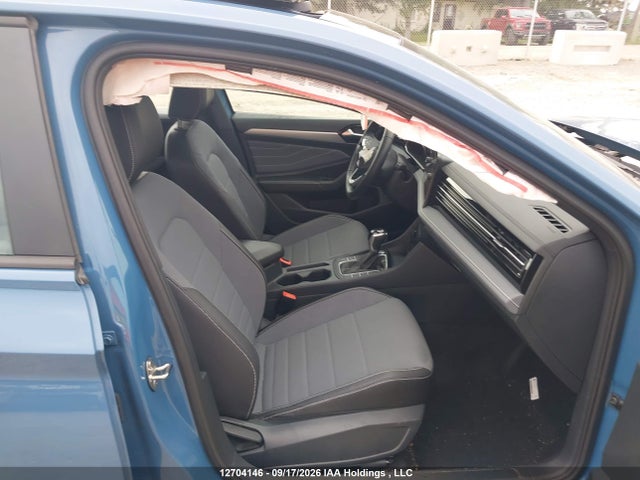 Volkswagen Jetta 2025 3VWSX7BU3SM073938 Image 5