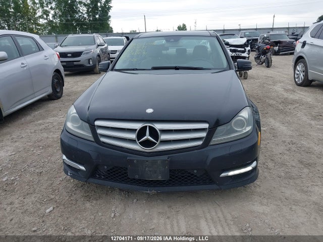 12704171 :رقم المزاد ، WDDGF8BB8CA635479 vin ، 2012 Mercedes-benz C 300 4matic مزاد بيع