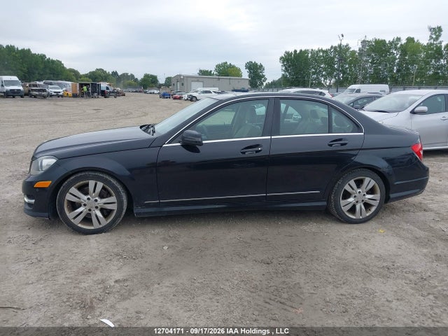 12704171 :رقم المزاد ، WDDGF8BB8CA635479 vin ، 2012 Mercedes-benz C 300 4matic مزاد بيع