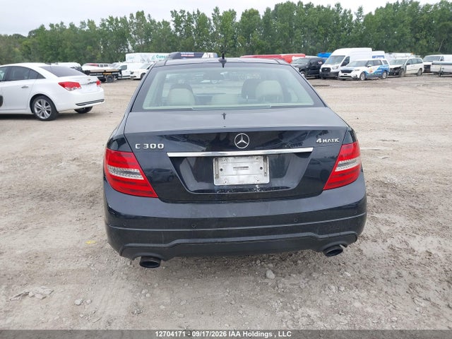12704171 :رقم المزاد ، WDDGF8BB8CA635479 vin ، 2012 Mercedes-benz C 300 4matic مزاد بيع