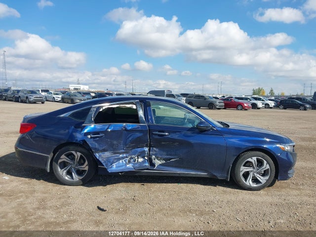Продажа на аукционе авто 2018 Honda Accord Exl, vin: 1HGCV1F5XJA800213, номер лота: 12704177