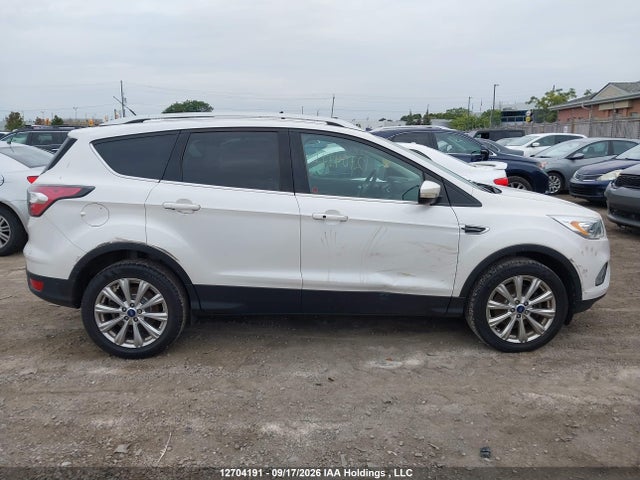 Ford Escape Titanium 2017 1FMCU9J93HUA70014 Image 13