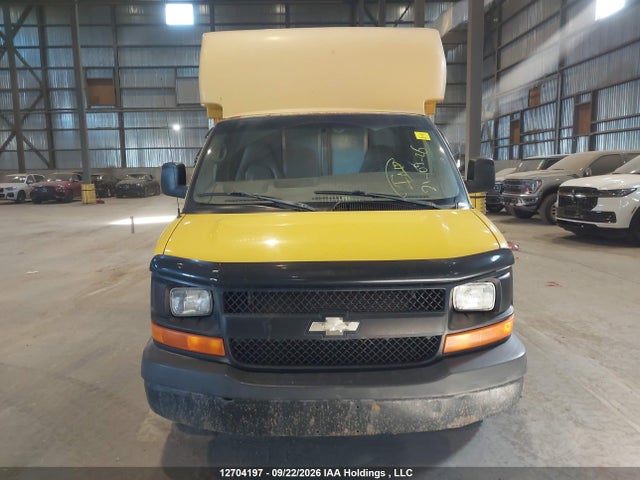 2007 Chevrolet Express Cutaway Work Van მანქანა იყიდება აუქციონზე, vin: 1GBHG31V871218111, აუქციონის ნომერი: 12704197