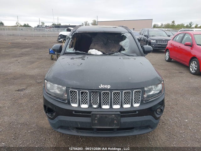 12704203 :رقم المزاد ، 1C4NJDAB6GD571554 vin ، 2016 Jeep Compass مزاد بيع