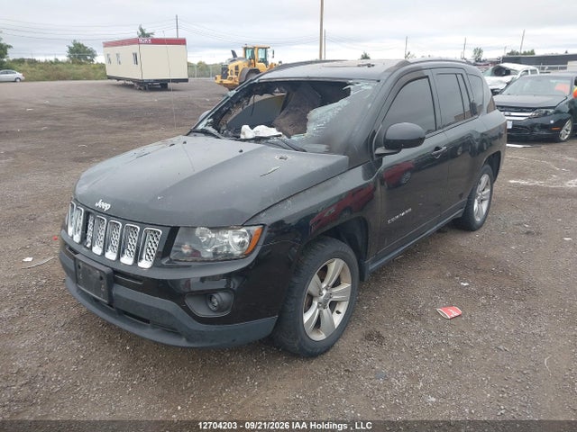 12704203 :رقم المزاد ، 1C4NJDAB6GD571554 vin ، 2016 Jeep Compass مزاد بيع