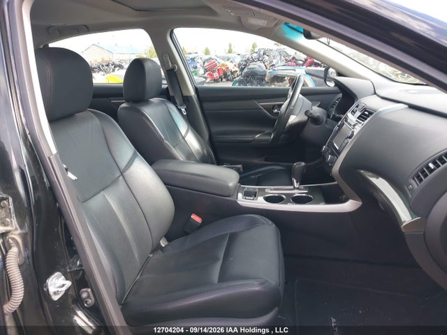 12704204 :رقم المزاد ، 1N4AL3AP7FN906270 vin ، 2015 Nissan Altima 2.5/s/sv/sl مزاد بيع