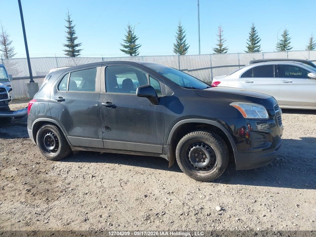 12704209 :رقم المزاد ، 3GNCJKSB6FL237440 vin ، 2015 Chevrolet Trax Ls مزاد بيع