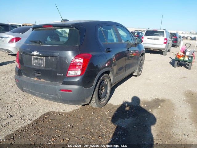 12704209 :رقم المزاد ، 3GNCJKSB6FL237440 vin ، 2015 Chevrolet Trax Ls مزاد بيع
