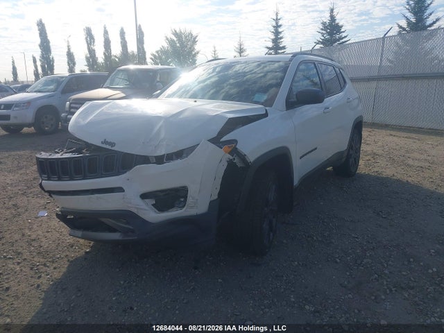 Jeep Compass 80th Anniversary Edition 2021 3C4NJDBB1MT538255 Image 2