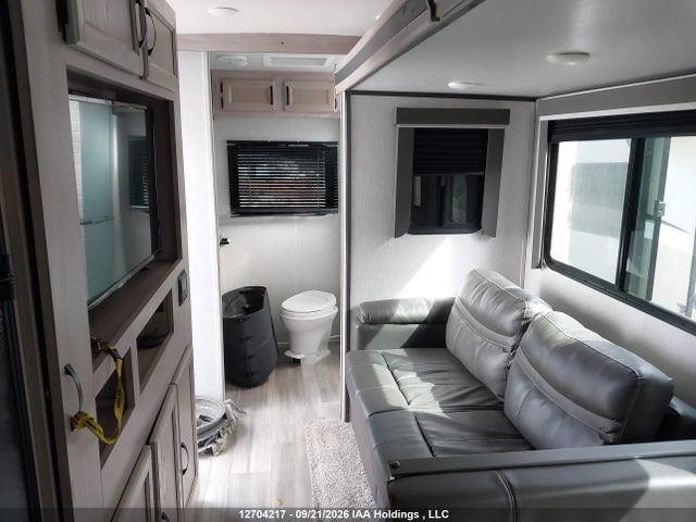 5ZT2SBRB9MS040539 Coachmen Roulotte/motorisÉ