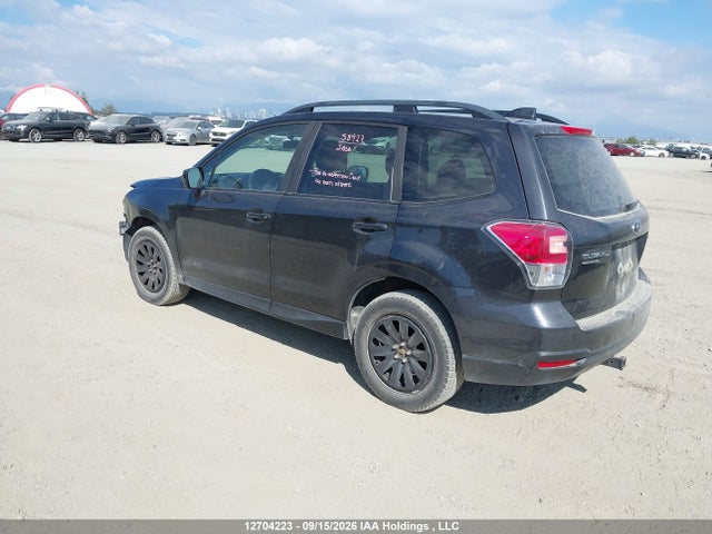 JF2SJEBC7HH812159 Subaru Forester 2.5i