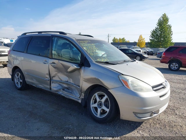 12704229 :رقم المزاد ، 5TDBA22C35S040182 vin ، 2005 Toyota Sienna Xle/xle Limited مزاد بيع