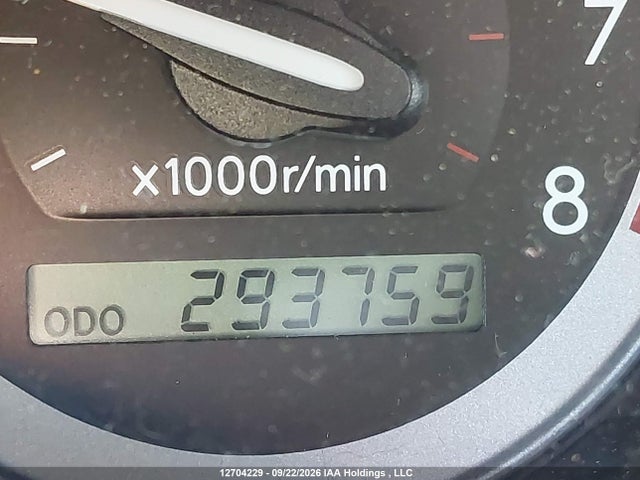 12704229 :رقم المزاد ، 5TDBA22C35S040182 vin ، 2005 Toyota Sienna Xle/xle Limited مزاد بيع