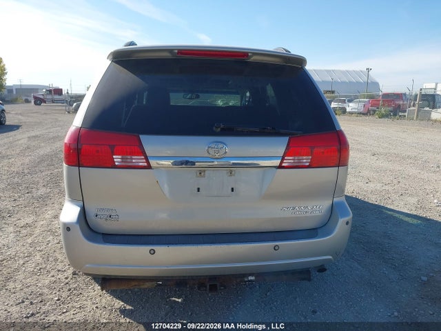 12704229 :رقم المزاد ، 5TDBA22C35S040182 vin ، 2005 Toyota Sienna Xle/xle Limited مزاد بيع