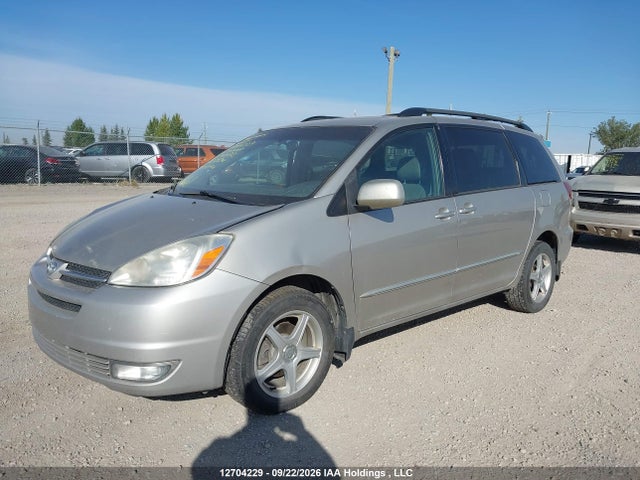 12704229 :رقم المزاد ، 5TDBA22C35S040182 vin ، 2005 Toyota Sienna Xle/xle Limited مزاد بيع