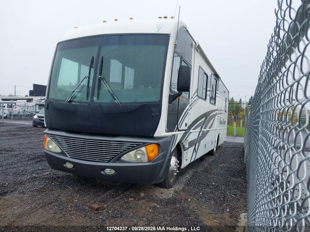 12704237 :رقم المزاد ، 5B4MP67G543386718 vin ، 2004 Workhorse Custom Chassis Motorhome Chassis W22 مزاد بيع