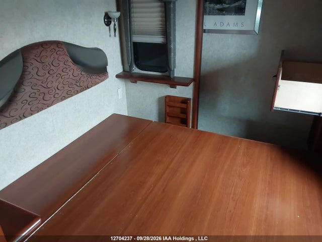 12704237 :رقم المزاد ، 5B4MP67G543386718 vin ، 2004 Workhorse Custom Chassis Motorhome Chassis W22 مزاد بيع