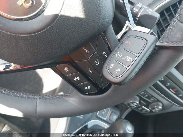 12704240 :رقم المزاد ، 1C4PJMMB8PD103488 vin ، 2023 Jeep Cherokee Altitude Lux مزاد بيع