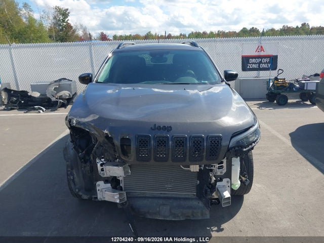 12704240 :رقم المزاد ، 1C4PJMMB8PD103488 vin ، 2023 Jeep Cherokee Altitude Lux مزاد بيع