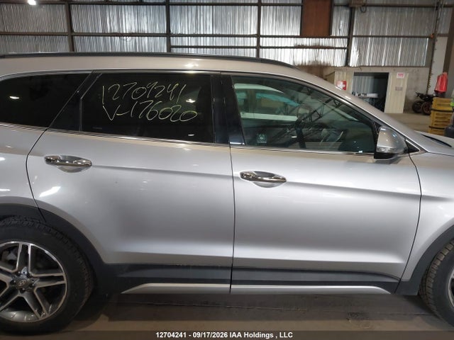 Продажа на аукционе авто 2017 Hyundai Santa Fe Xl Limited, vin: KM8SNDHF3HU176020, номер лота: 12704241