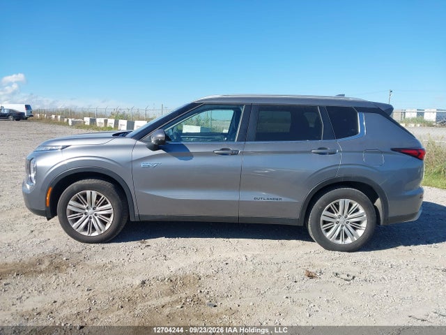 12704244 :رقم المزاد ، JA4T5VA98RZ608716 vin ، 2024 Mitsubishi Outlander Phev Le/sel مزاد بيع