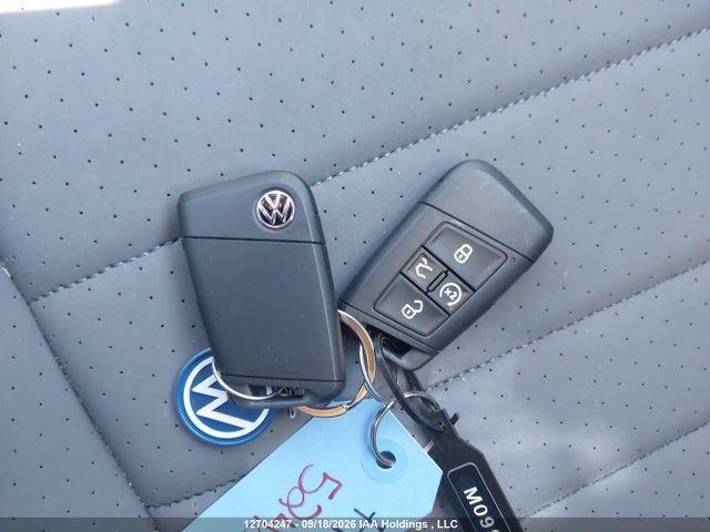 Продажа на аукционе авто 2025 Volkswagen Jetta Comfortline, vin: 3VWEX7BU8SM099092, номер лота: 12704247